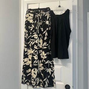 SHEIN Cream and Black Wide Leg Pants with Abstract Print